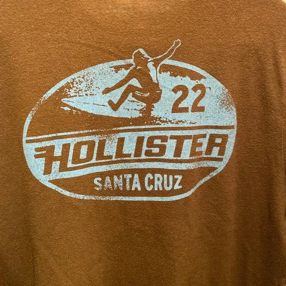 Vintage Hollister Brown Long sleeve t-shirt with blue surfer image - Unisex S - Picture 7 of 7